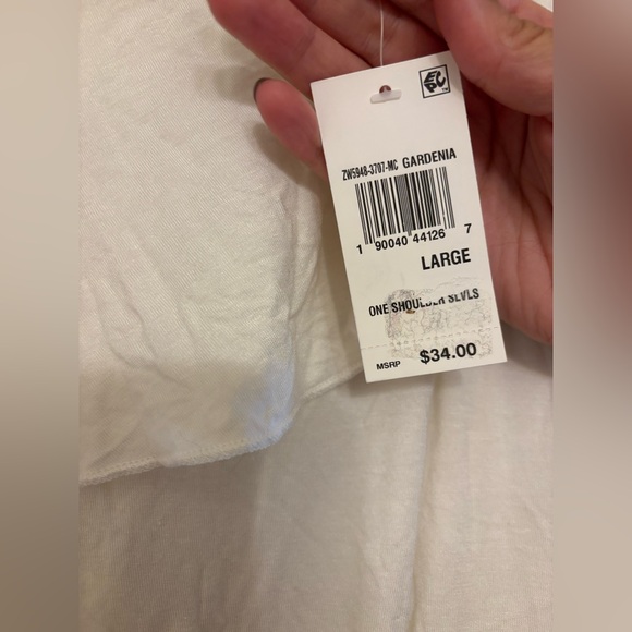 White One-Shoulder Ruffle Top - Picture 4 of 5